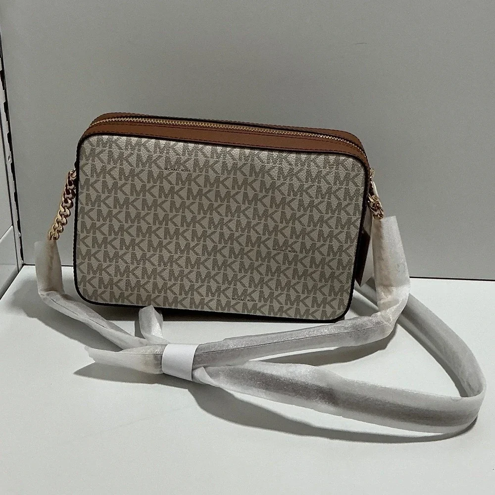 Michael Kors Jet Set Large East West Crossbody Bag Vanilla Acorn Logo 35F8GTTC3B